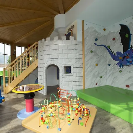 Alpenhotel Neuwirt سخلادميخ