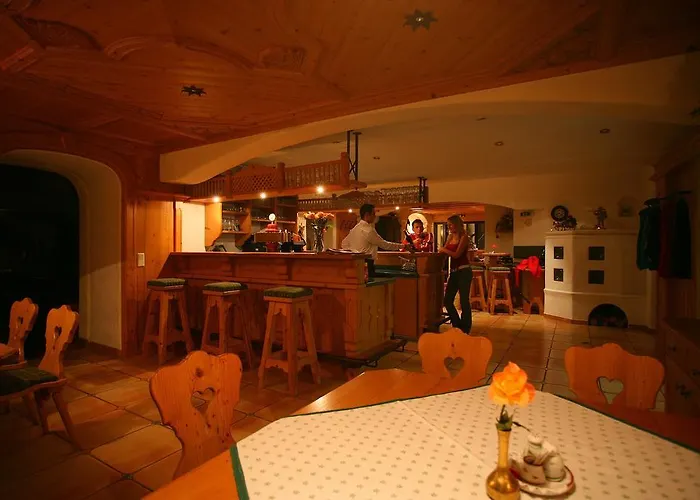 Hotel Alpenhotel Neuwirt 4*