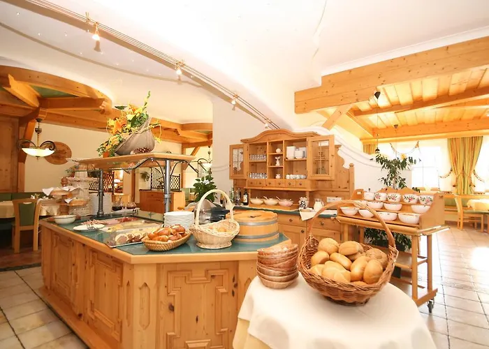 Alpenhotel Neuwirt سخلادميخ